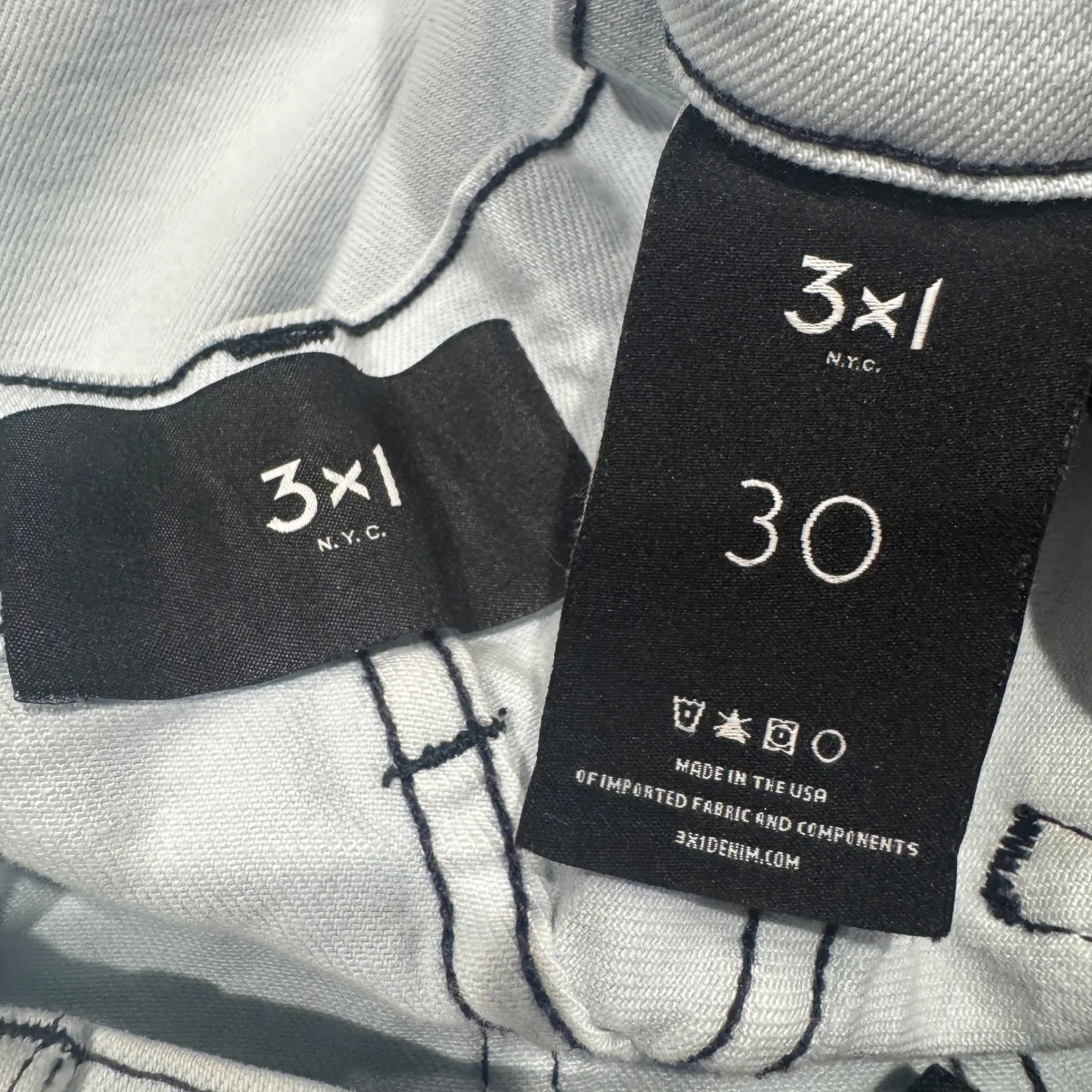 3x1‎ NYC Adelia Denim Skirt Women's Size 30 Light Wash Raw Hem Front Slit - Image 3