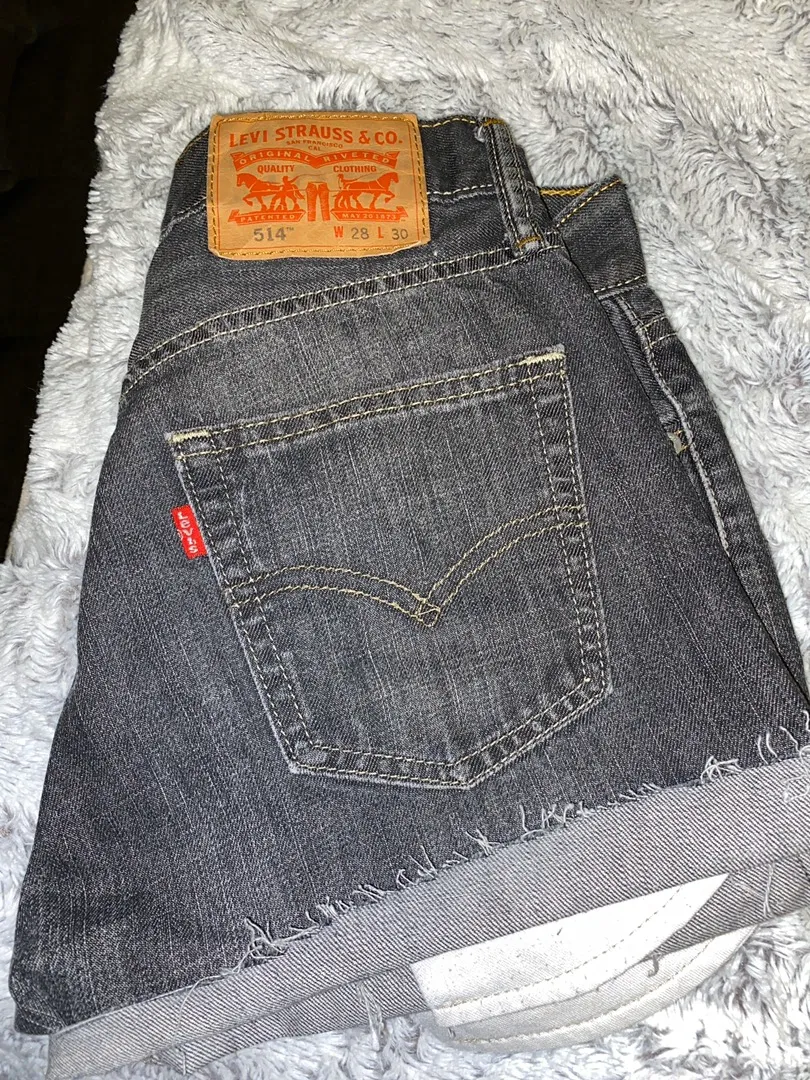Levi’s Shorts - Image 4