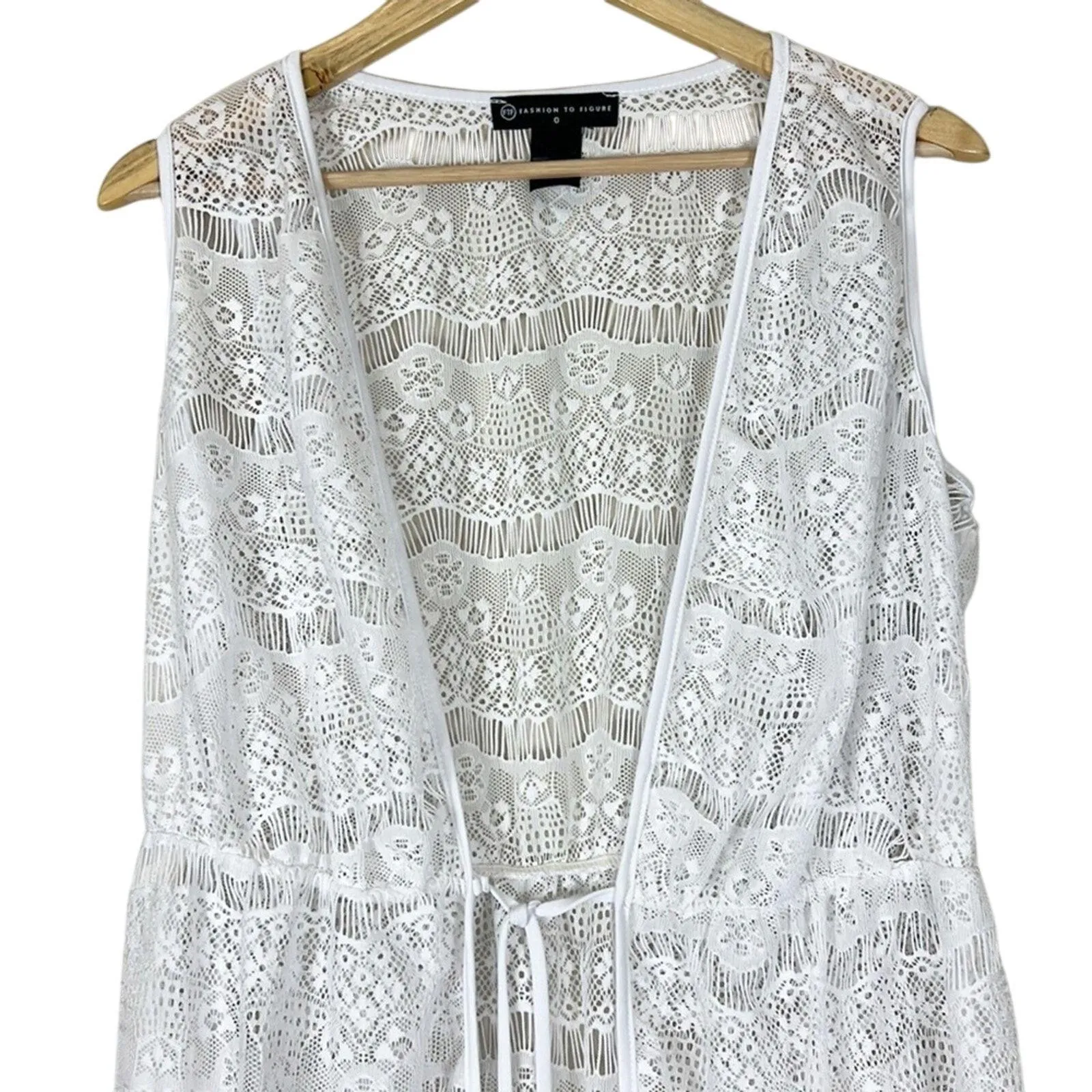 Fashion to Figure Swimsuit Coverup Womens 0X White Boho Floral Lace Tropical - Image 2