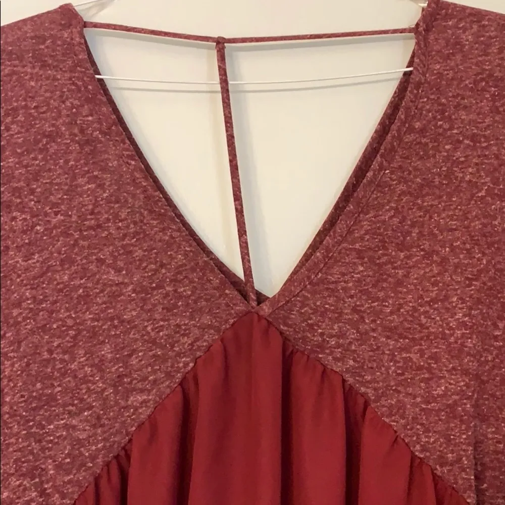 Long Sleeve Plunge Neck Asymmetric Swing Blouse Red Size M - Image 5