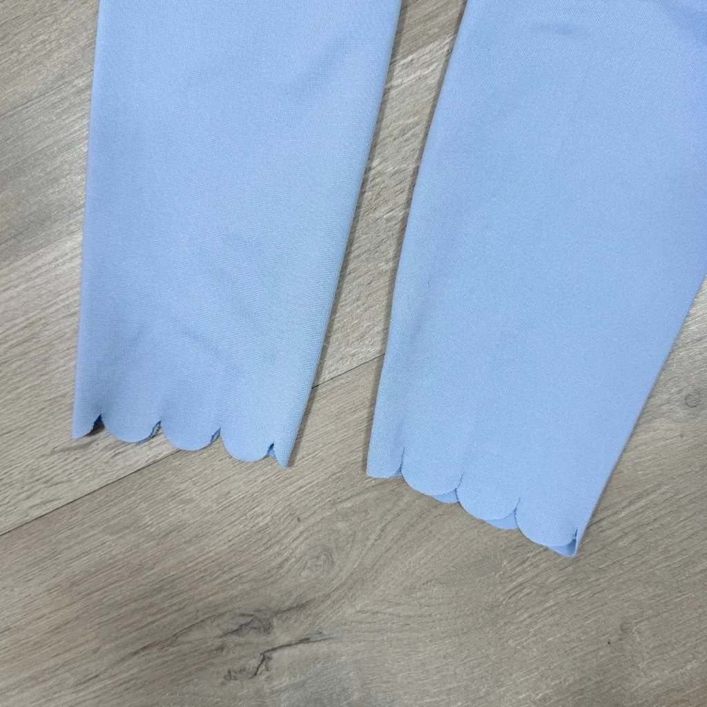 Crown & Ivy Scalloped Hem Pocket 7/8 Leggings Powder Blue Small‎ - Image 6