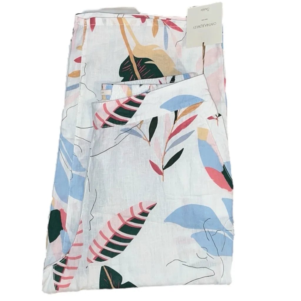 Cynthia Rowley Flat Front Cropped Linen Pant - Image 3