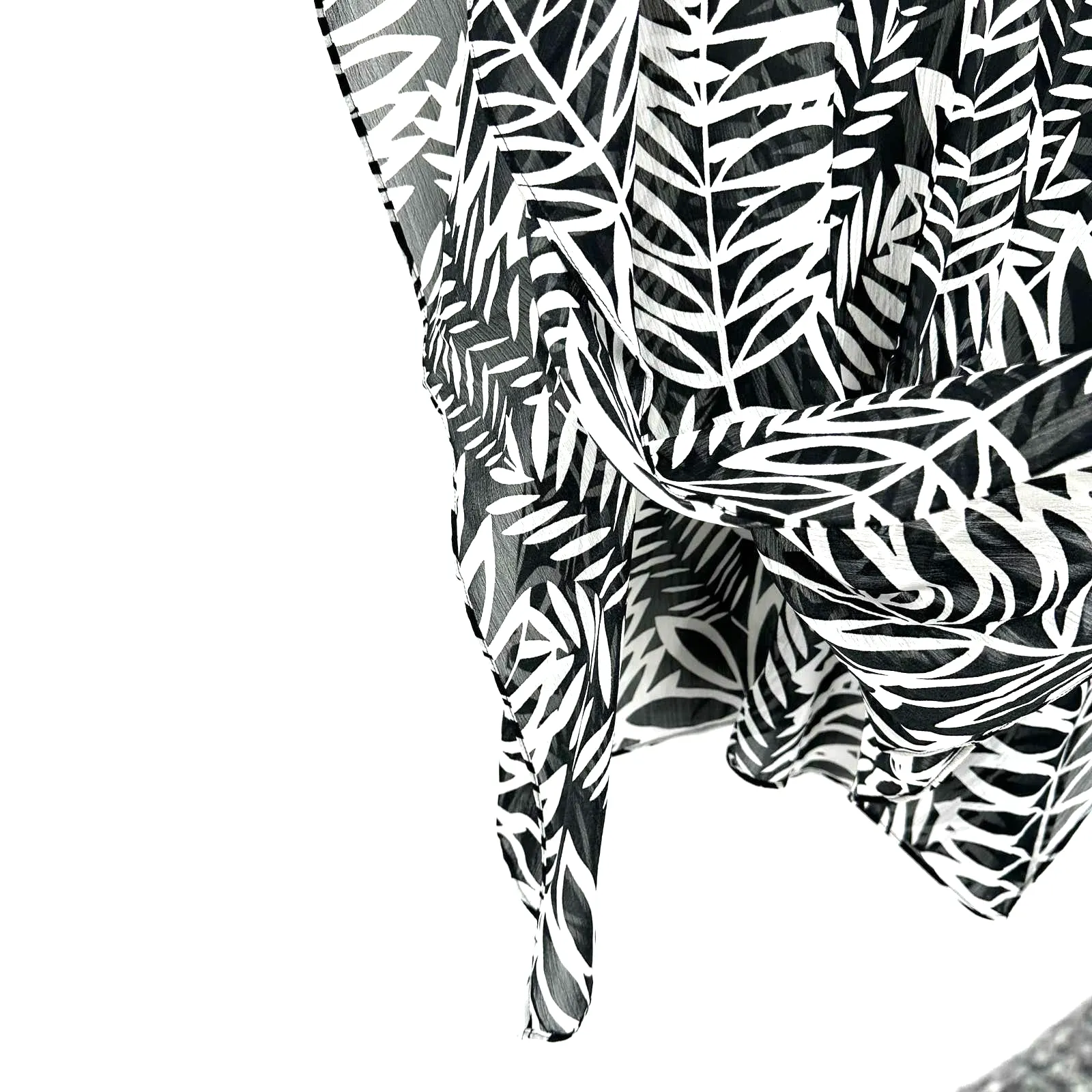 NYDJ size XS‎ short sleeve coverup top semi sheer black white leaf print - Image 3
