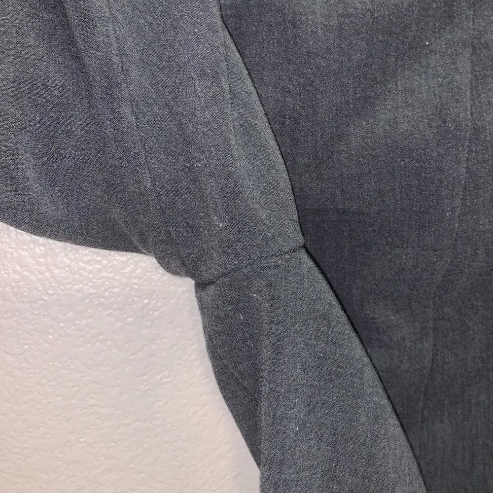 Kirkland Signiture grey straight leg dress pants - Image 5