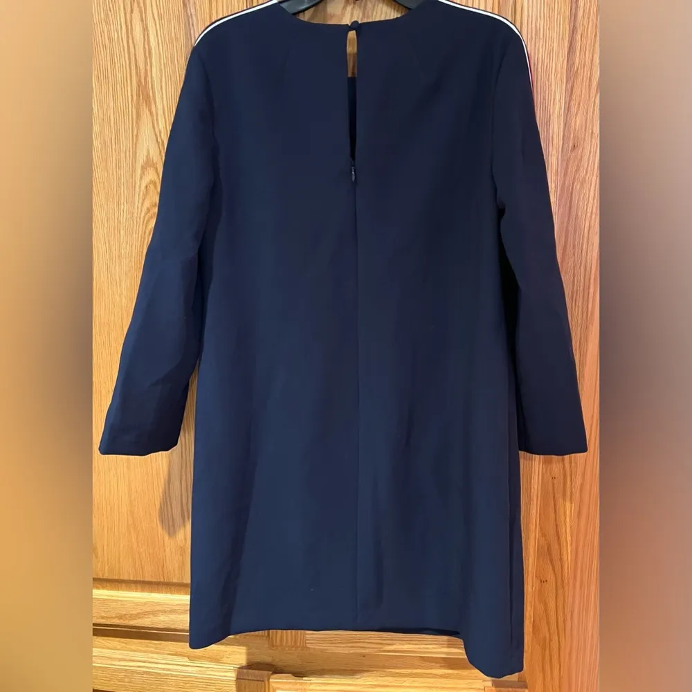 Banana Republic Women’s Navy Blue Crewneck Dress w/ Racing Stripes Size 4 Petite - Image 5