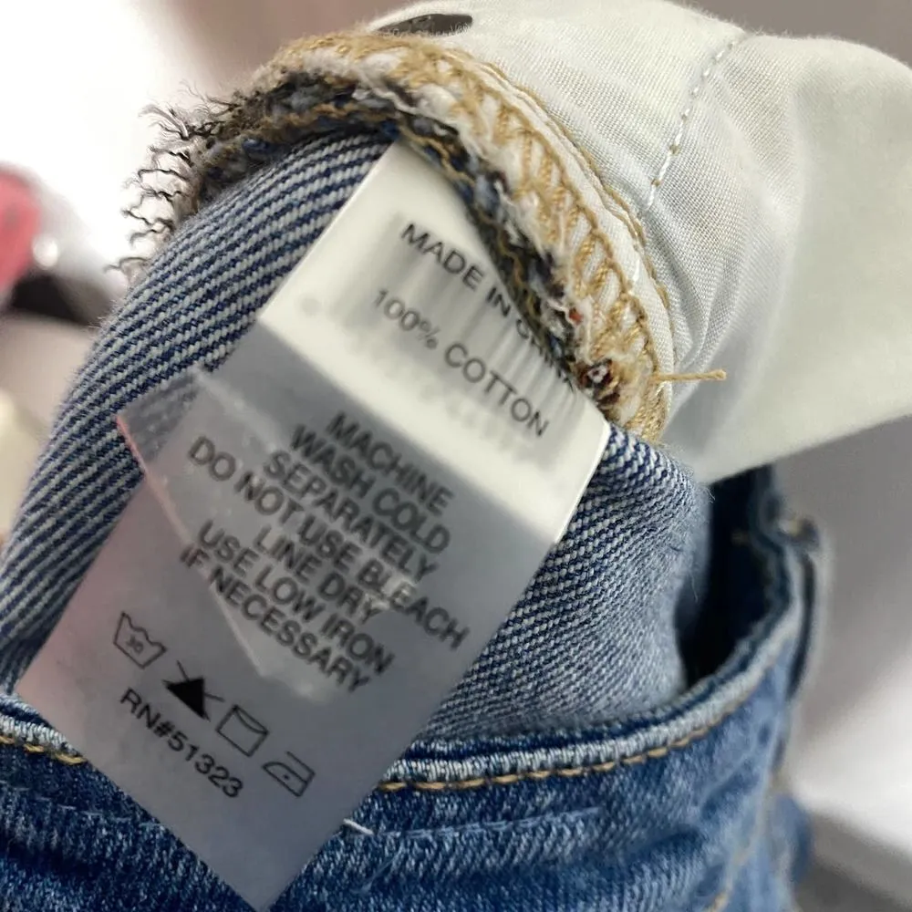 Vince Camuto High Rise Straight Leg Patchwork Ripped Jeans Blue 29/8 Distressed - Image 10