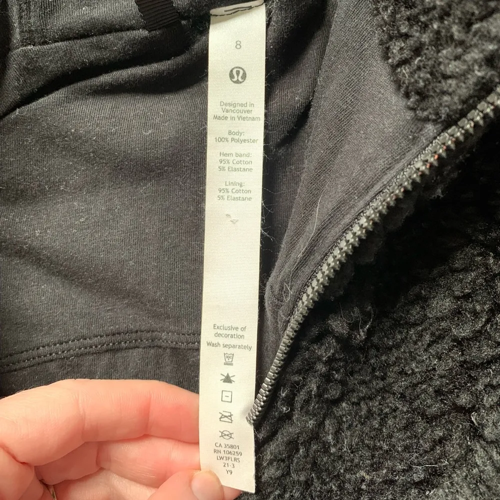 Lululemon Black Sherpa Hoodie 8 - Image 6