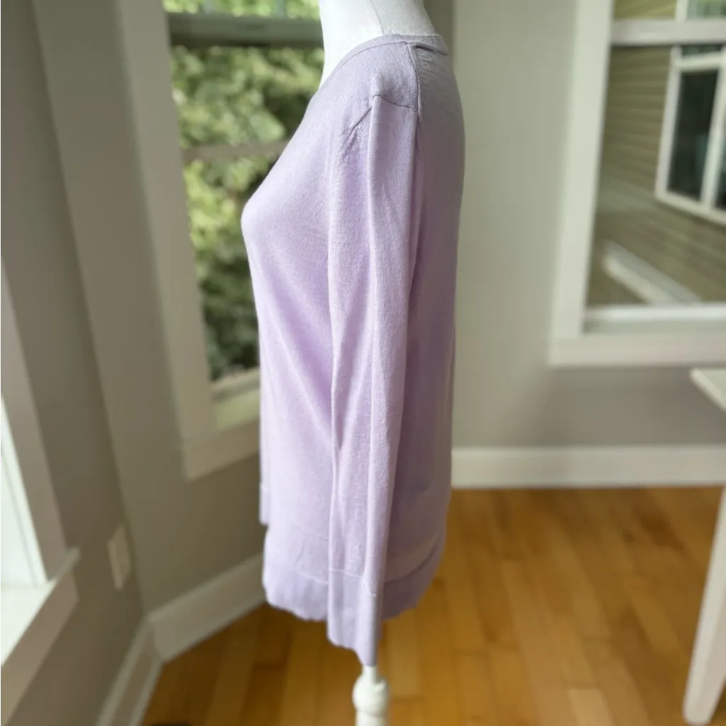 Banana Republic Light Purple Merino Wool Crewneck Sweater Size Small - Image 2