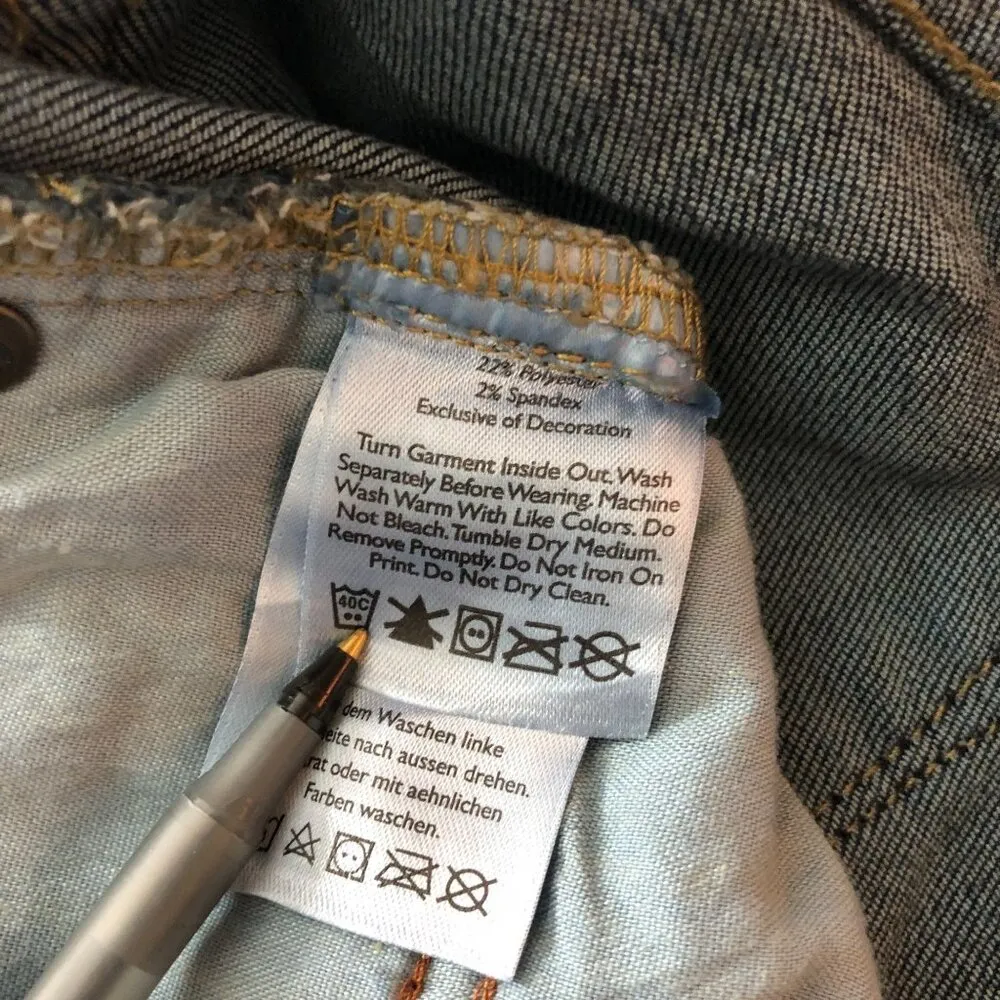 Eddie Bauer Womens Denim Bermuda Shorts Slightly Curvy Cuffed Stretch 6 - Image 4