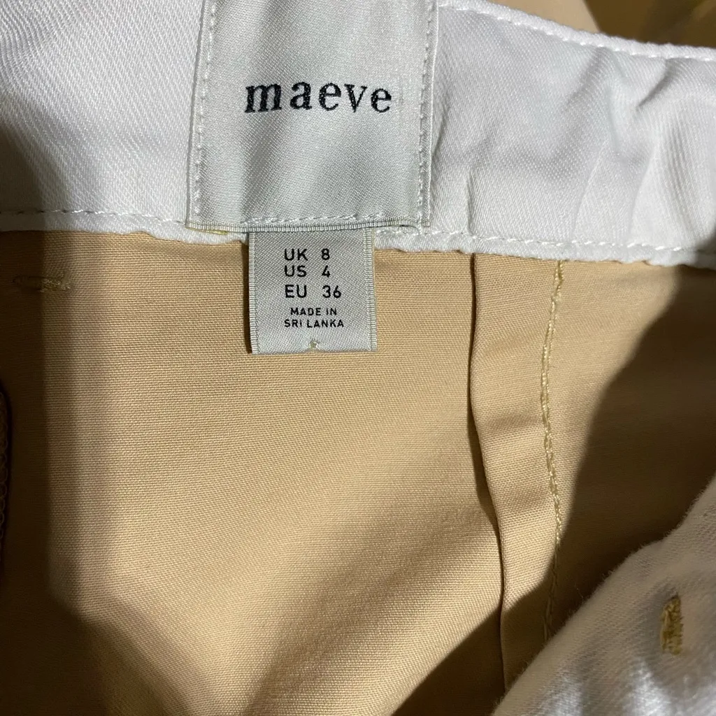 Anthropologie Maeve Curved Cropped Chino Pants Barrel Leg Pants 4 Khaki - Image 3