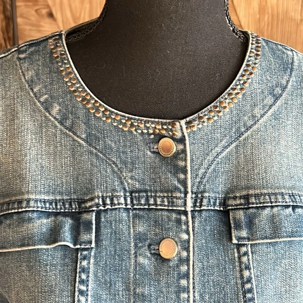 Chico's Platinum Womens Denim 1 Medium Wash Studded Button Front Preppy Academia - Image 4