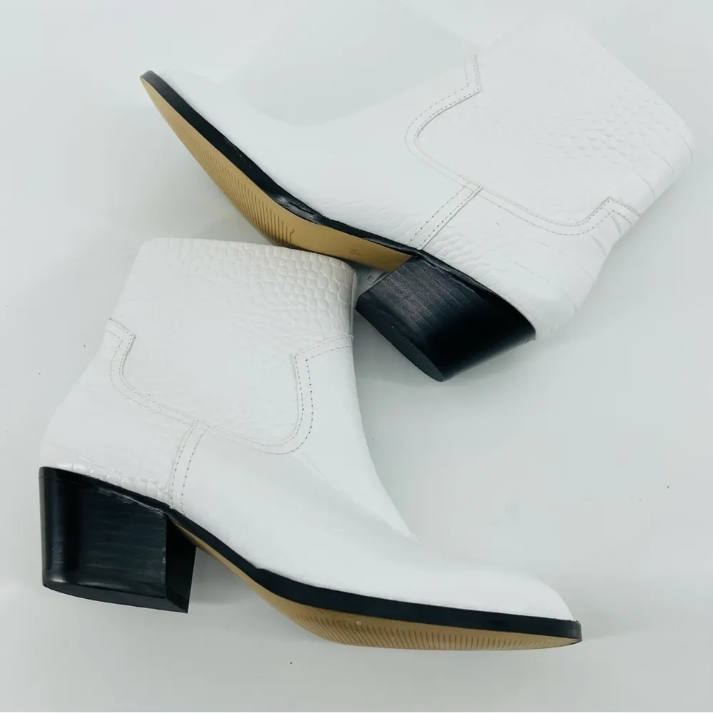 Something Navy Wesley White Cowboy‎ Booties 7.5 - Image 5