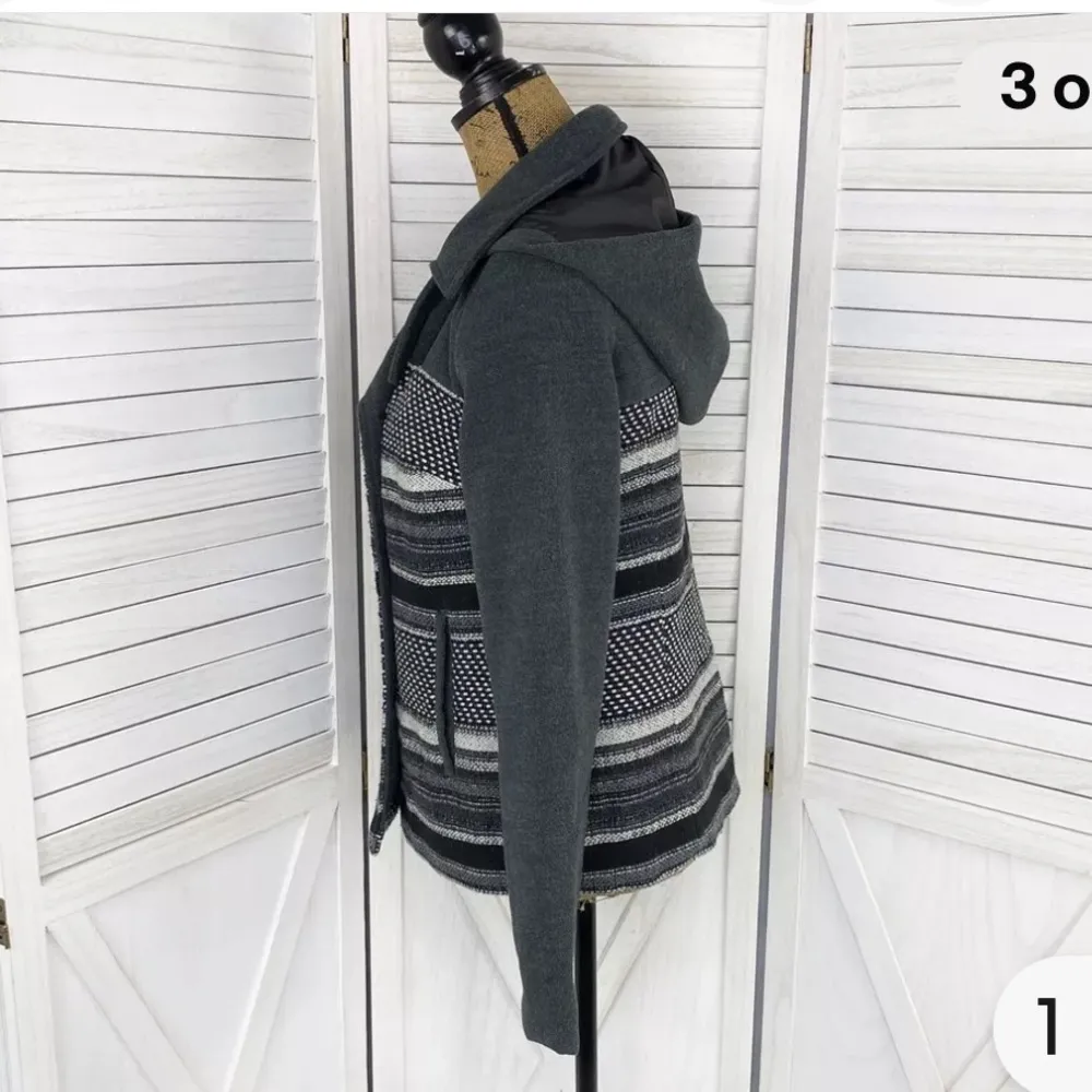 Jack by bb Dakota grey western wool coat size small - Image 2