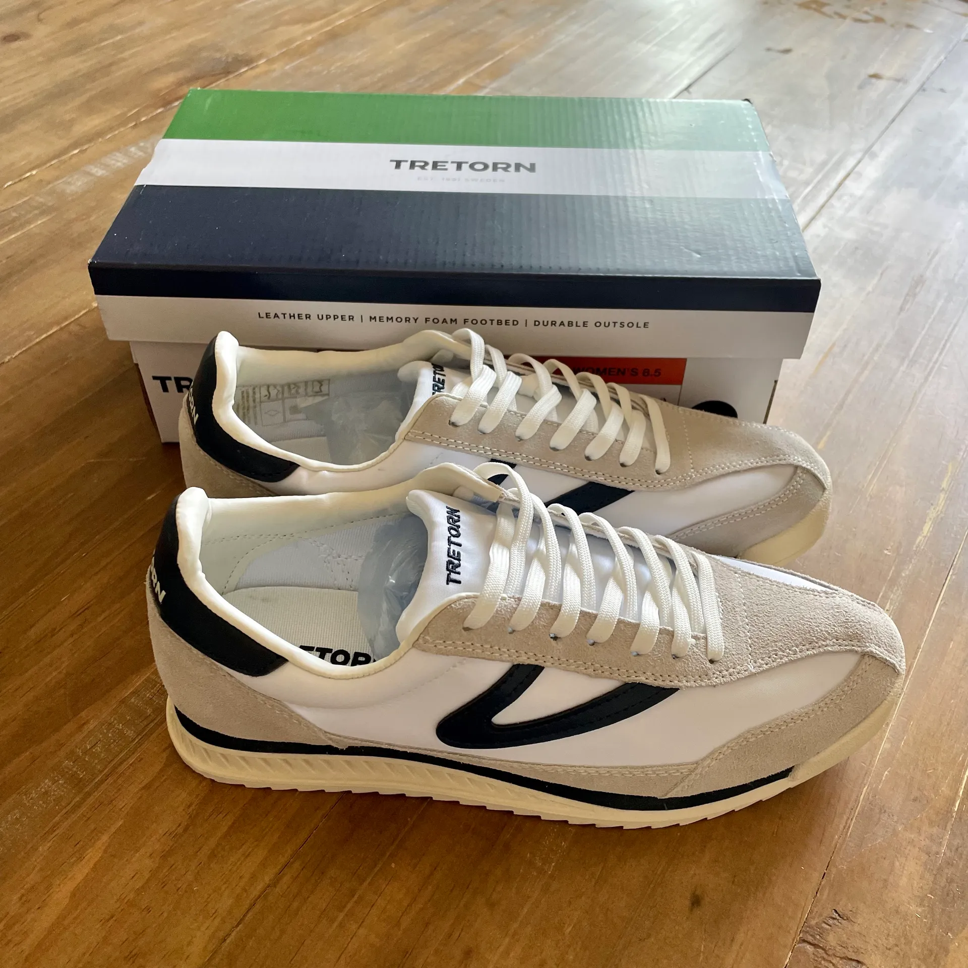 Brand New  Rawlins 2.0 Lace-Up Jogging Sneakers sz 8.5 Sweden - Image 7