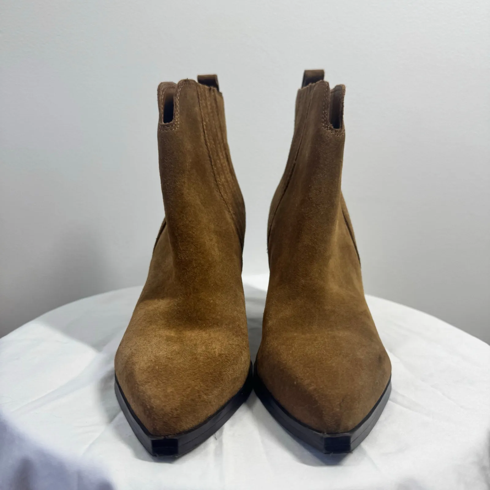 Marc Fisher Maree Boot Women 8M Brown Caramel Suede Ankle Heel Bootie Western - Image 3