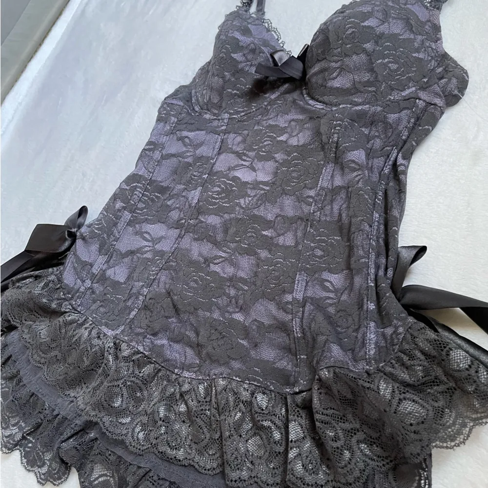 Women’s Lace Lingerie Padded Bra & Slip Dress Size Medium A11 Purple - Image 3