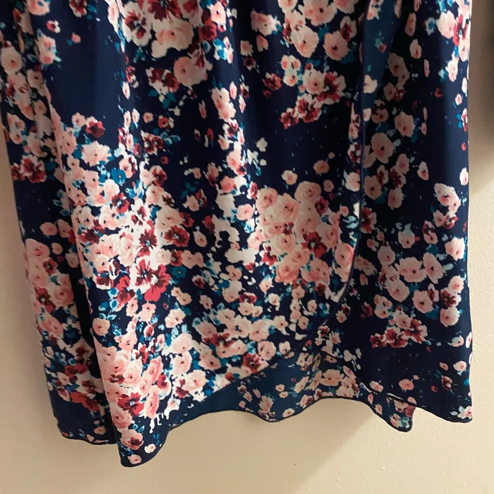 Rue 21 Women’s Dress S Small Floral Pattern Navy Blue Pink Red V Neck Bust 34” - Image 6