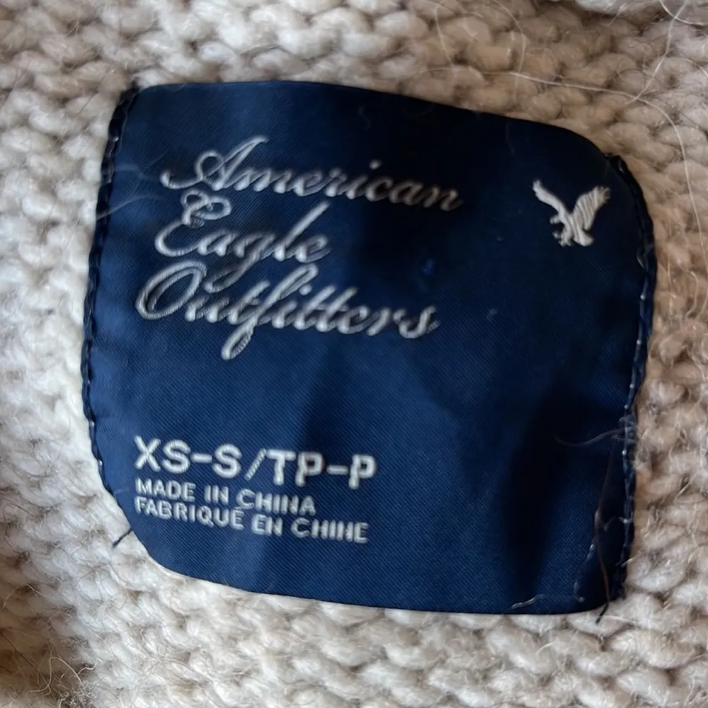 American Eagle Sweater Natural Oatmeal Oversized Cable knit Hoodie Womens XS S - Image 11