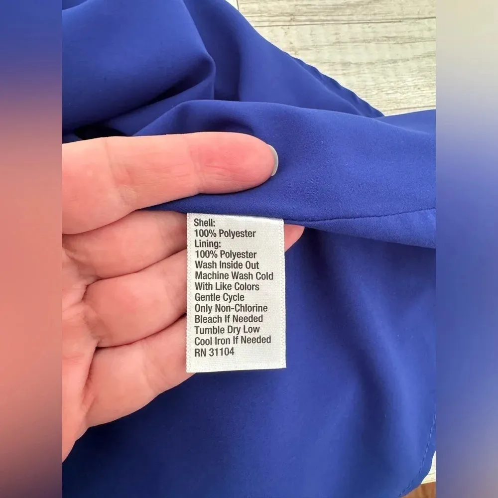 NWT Kaari Blue size S blue pink grey floral cold shoulder A-line dress V Neck - Image 9