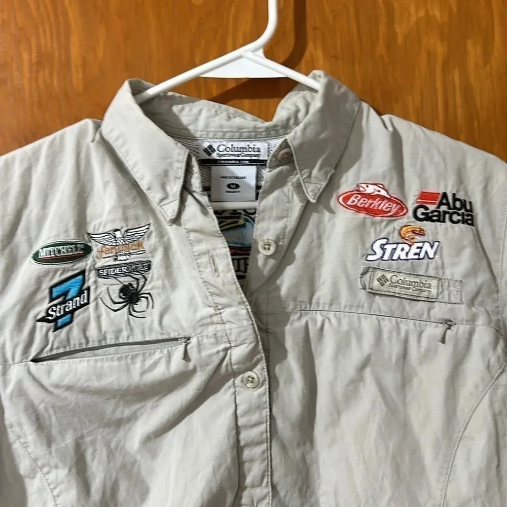 Sportswear sz Medium - Image 2