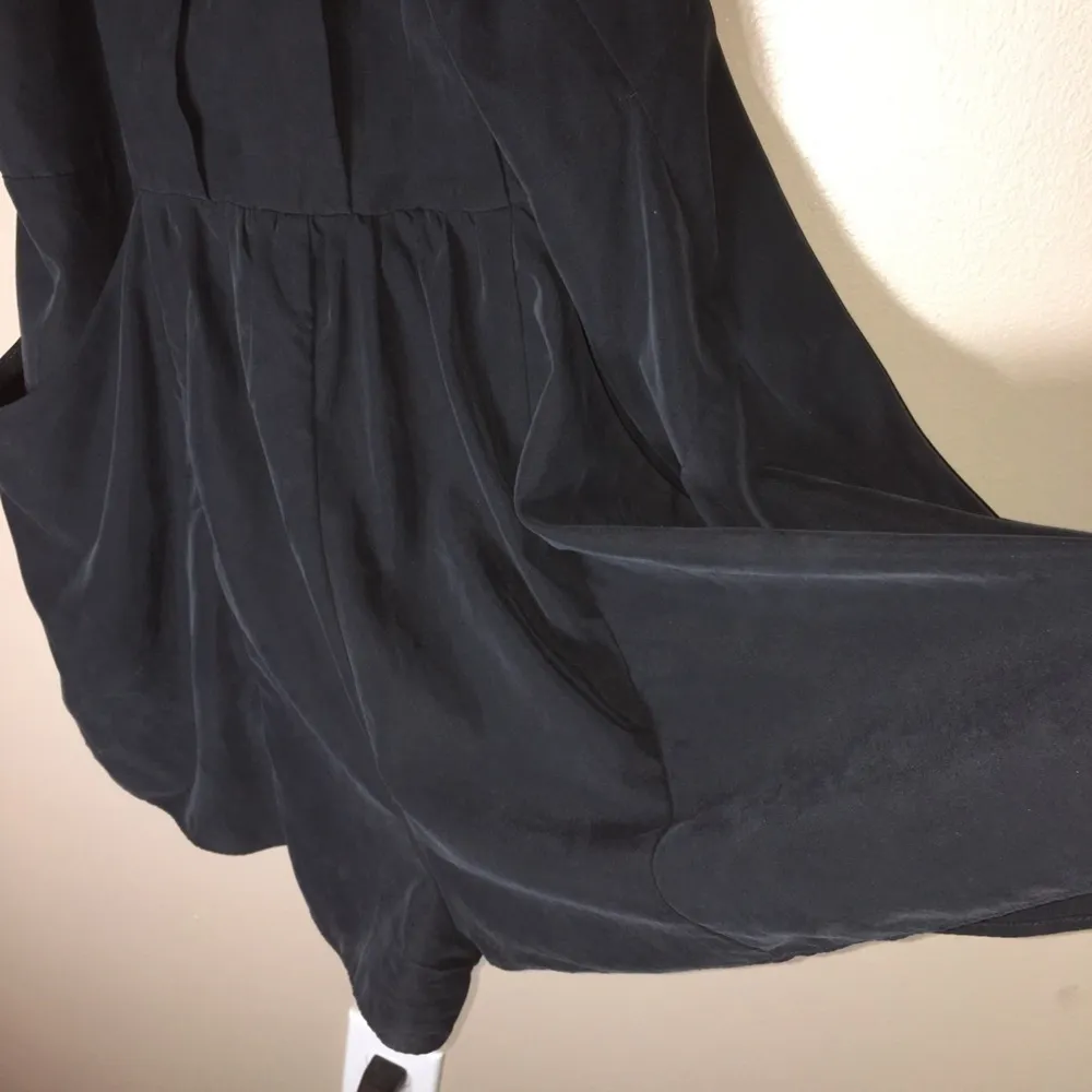 Kimchi blue Black romper with pockets size MD​​ - Image 8