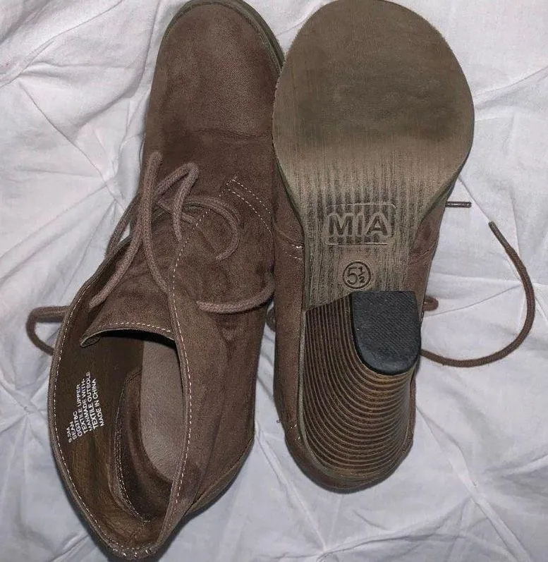 Brown Booties - Image 3