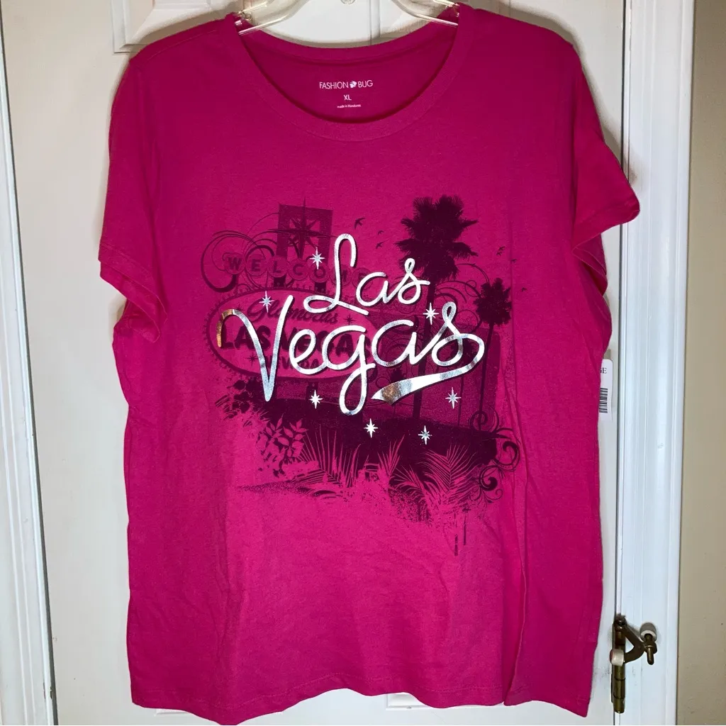 Pink Las Vegas Graphic T-Shirt - Image 2