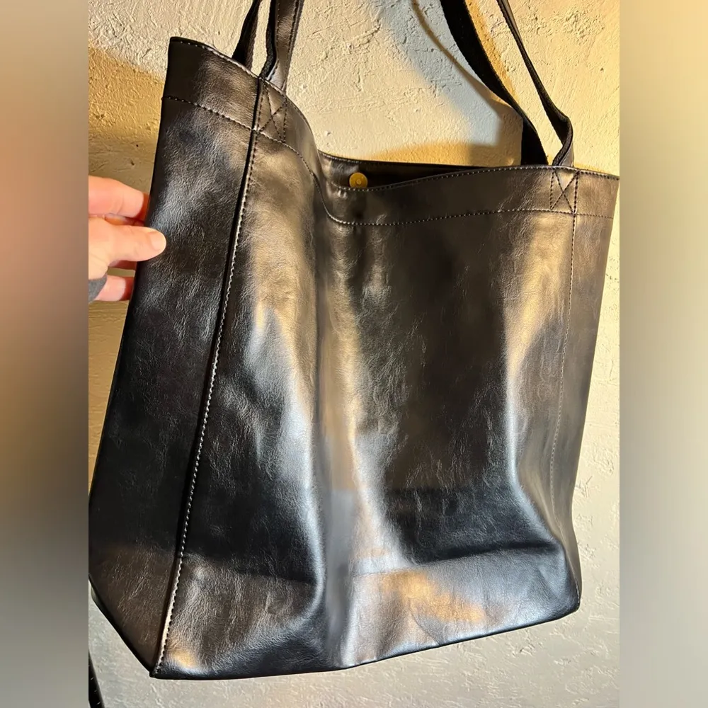 New Vegan leather bag by Grace’s handbags, hand crafted w20x16t - Image 8