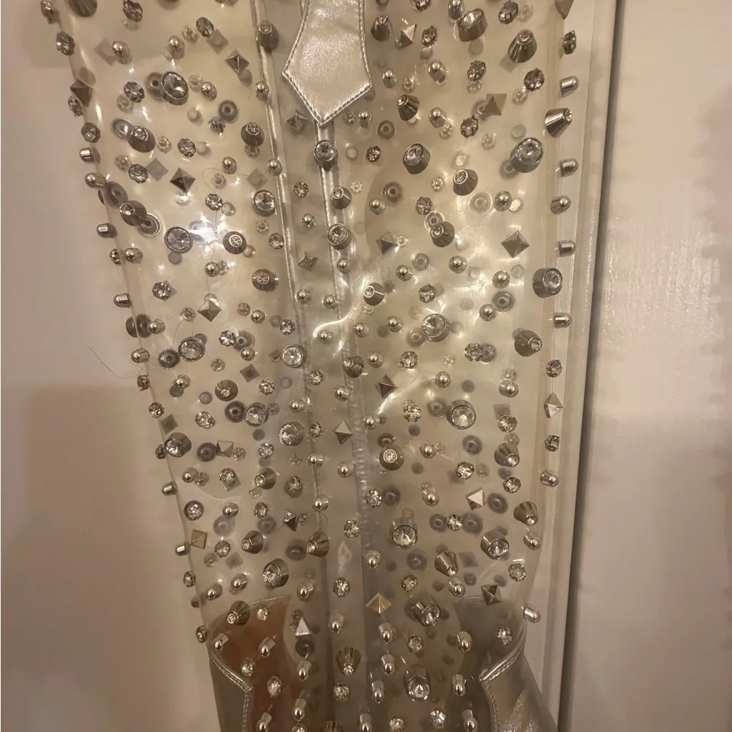 Glamorous Silver Studded Rhinestones w/side zipper Heeled Boots - Image 4