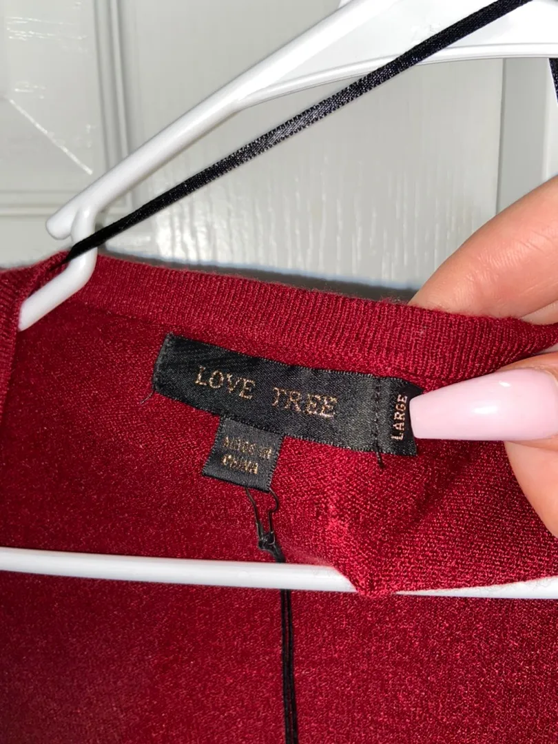 Love Tree Maroon Cardigan - Image 3