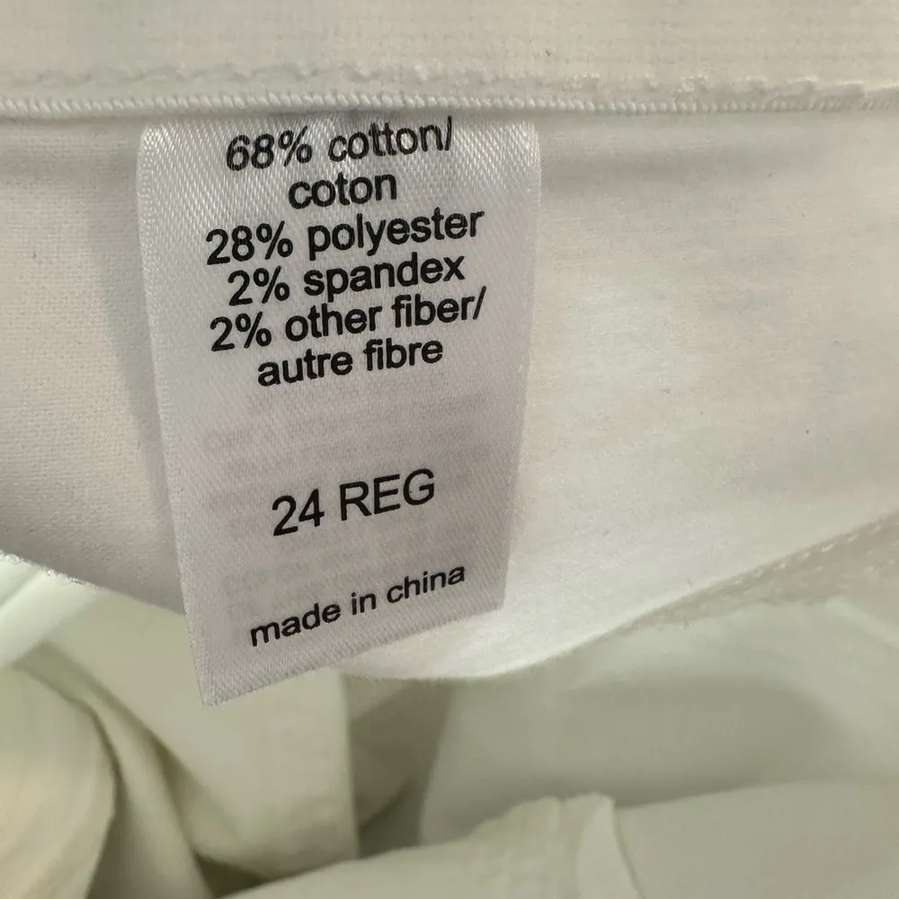 NEW Plus Size White Jeans from Maurice’s, size 24 - Image 9