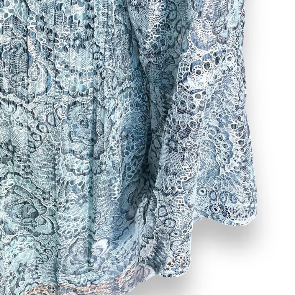 Catherines Blue Floral Lace Bell Sleeves Open Keyhole Neckline Pullover Blouse Size 3X - Image 5
