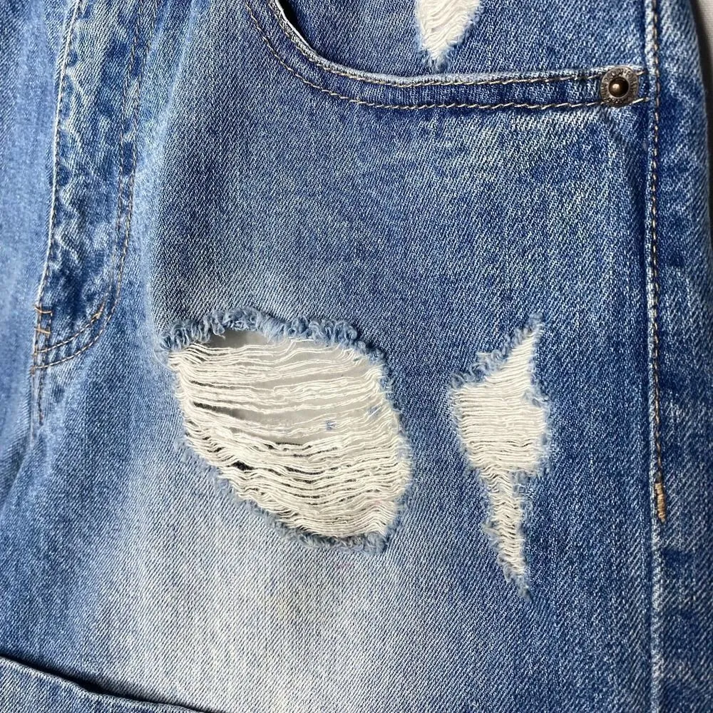 Forever 21 Distressed Cuffed Jean Shorts Size 27 Denim 100% Cotton Ripped Blue - Image 5