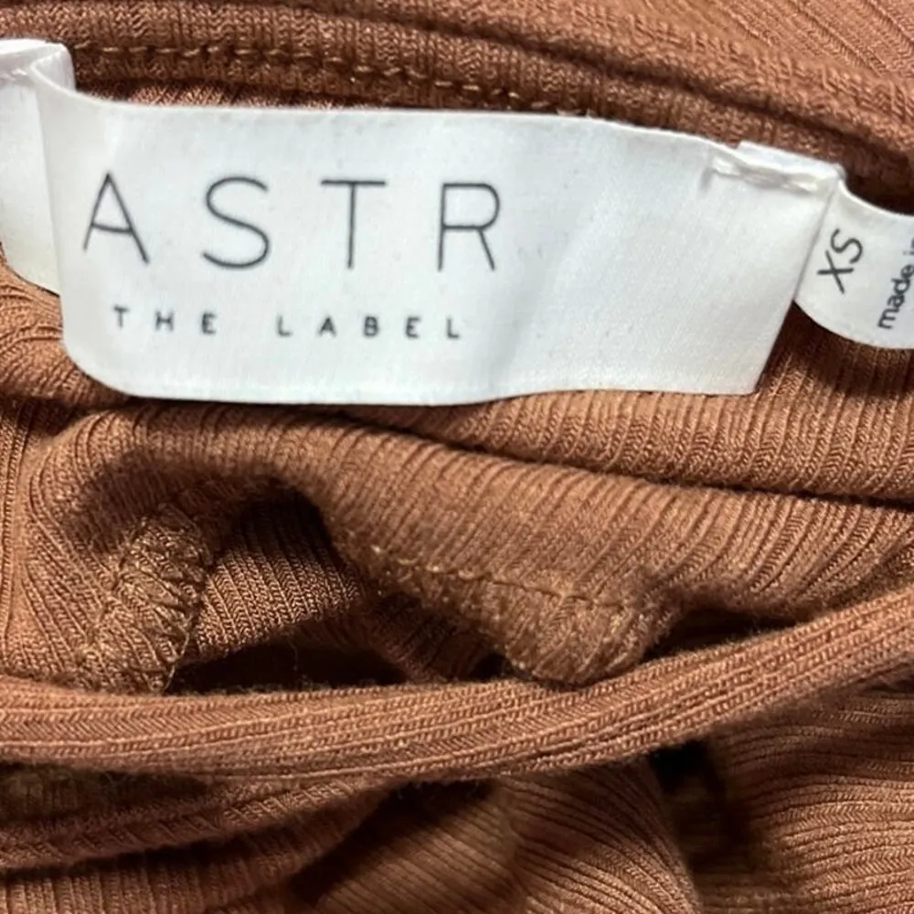 ASTR The Label Brown Ribbed Knit Cross Open Back Crew Neck Crop Top Size XS - Image 4