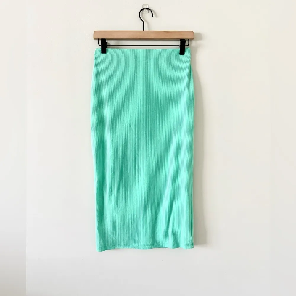 NWT AFRM Los Angeles Port Ribbed Pencil Skirt in Mint Green - Image 5