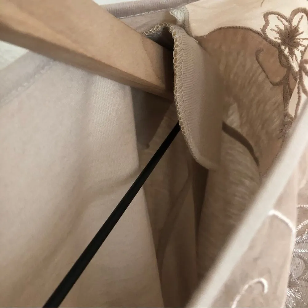 Vintage 80's Celebritees Tan Cotton Sheer Floral Embroidered Tee T - Image 8