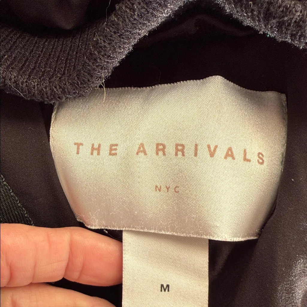 The Arrivals Black bomber Jacket size medium - Image 5