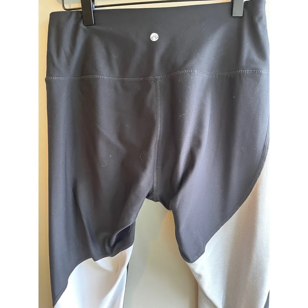 Apana Black and Gray Colorblock High Waist Athletic Leggings Activewear 7/8 M - Image 10