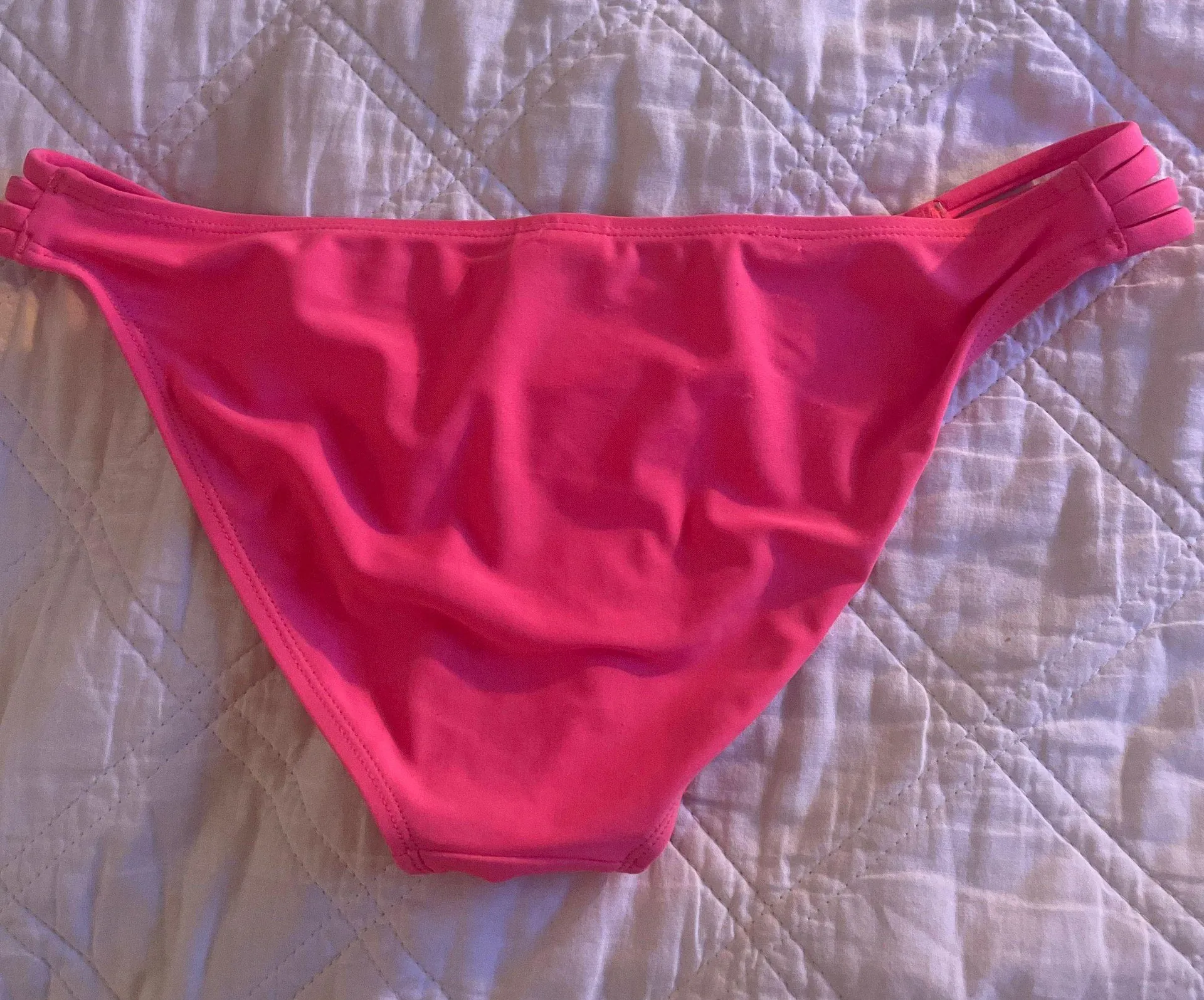 Ibiza Hot Pink Bikini bottoms - Image 2