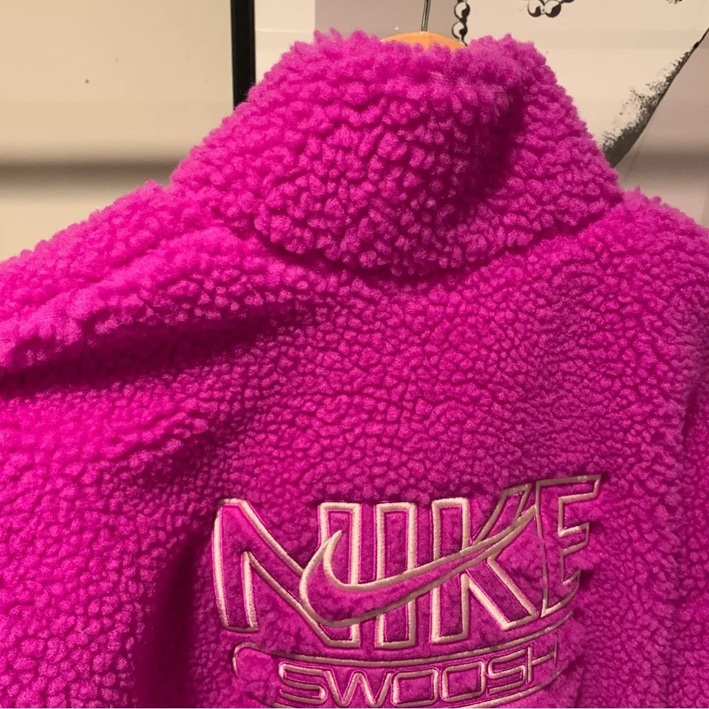 Nike NSW Swoosh Plush Jacket in Vivid Purple & Pink Oxford Coat NWT Size… - Image 6
