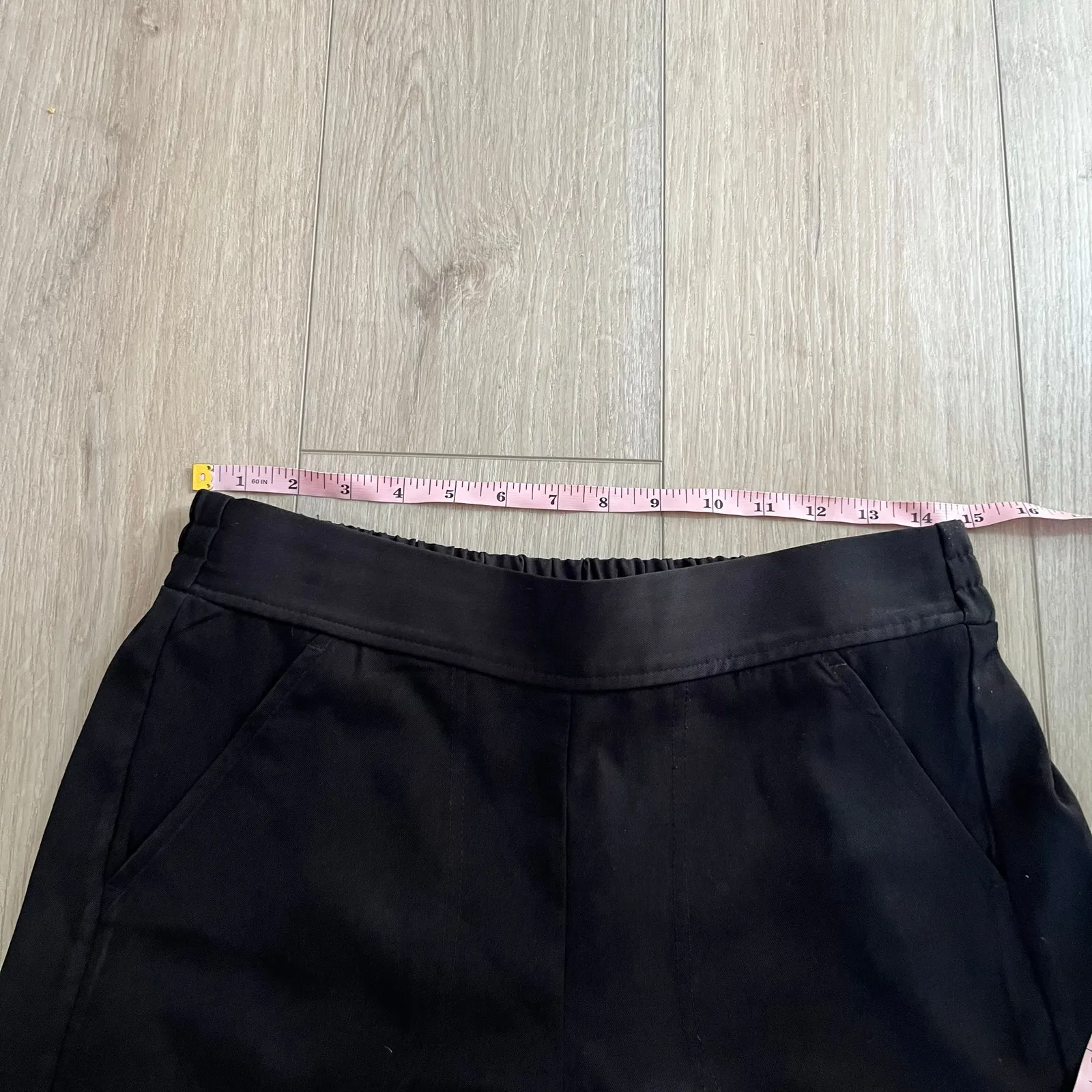 Max Studio Women’s Black High Rise Pull On Short Sz M - Image 6