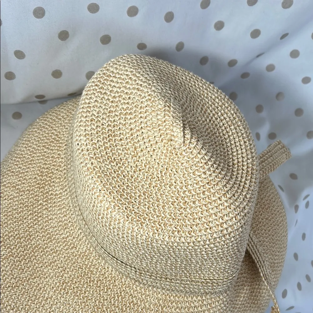 Chic Beige Women's Wide Brim Hat Tan - Image 3