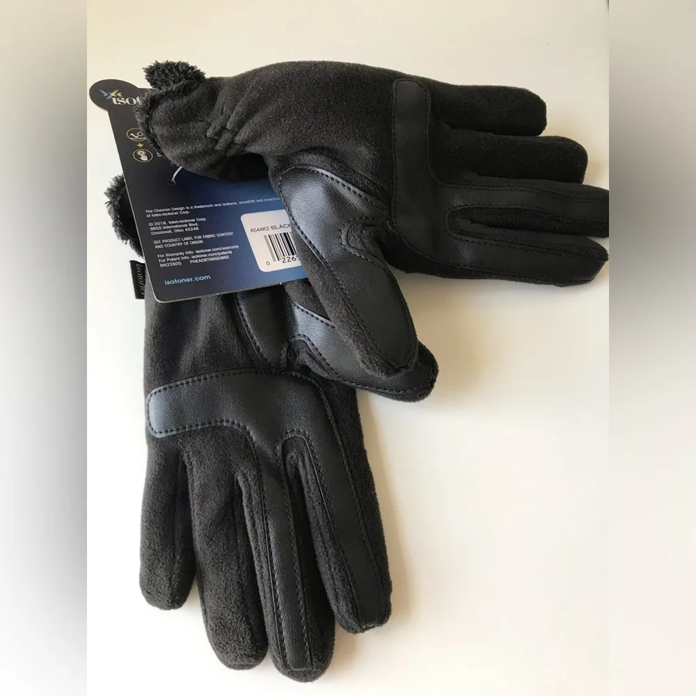 Isotoner Water Resistant Smart Touch Gloves NWT - Image 9