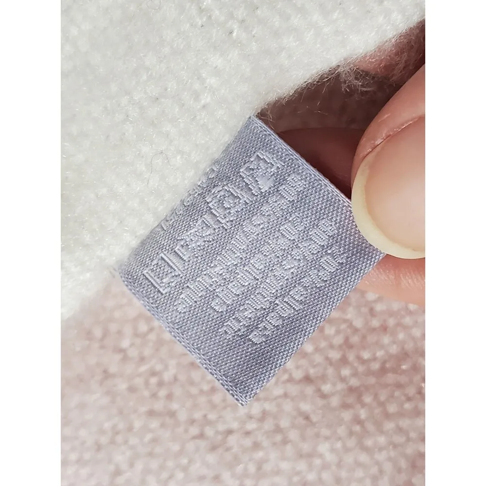 Pokoloko Peruvian Alpaca Blend Fringe Scarf Gray Pink White Fade Cozy Soft EUC - Image 6