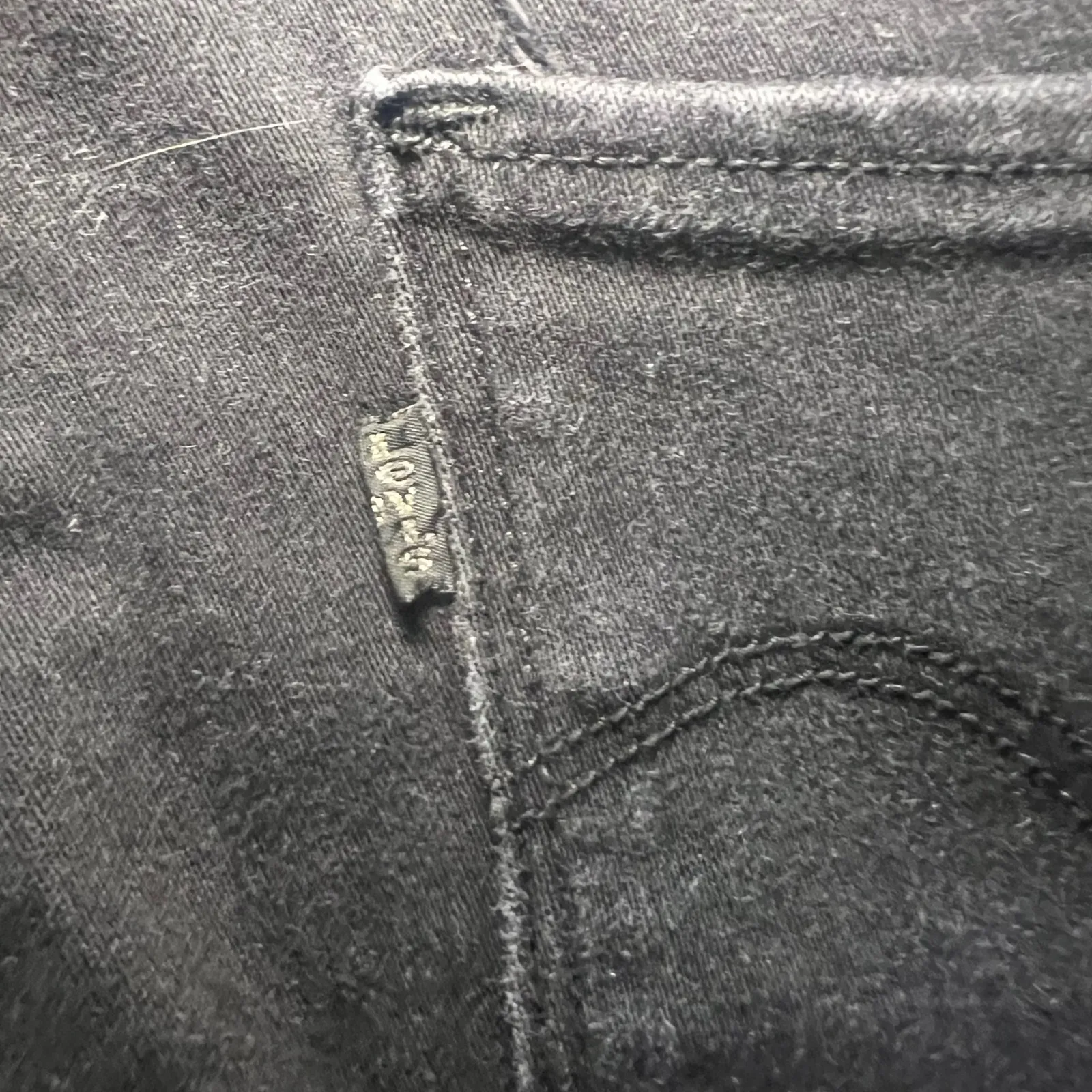 Levi's Classic Mid Rise Skinny Jeans Black‎ Wash Womens 6 Denim Pants Grunge - Image 11