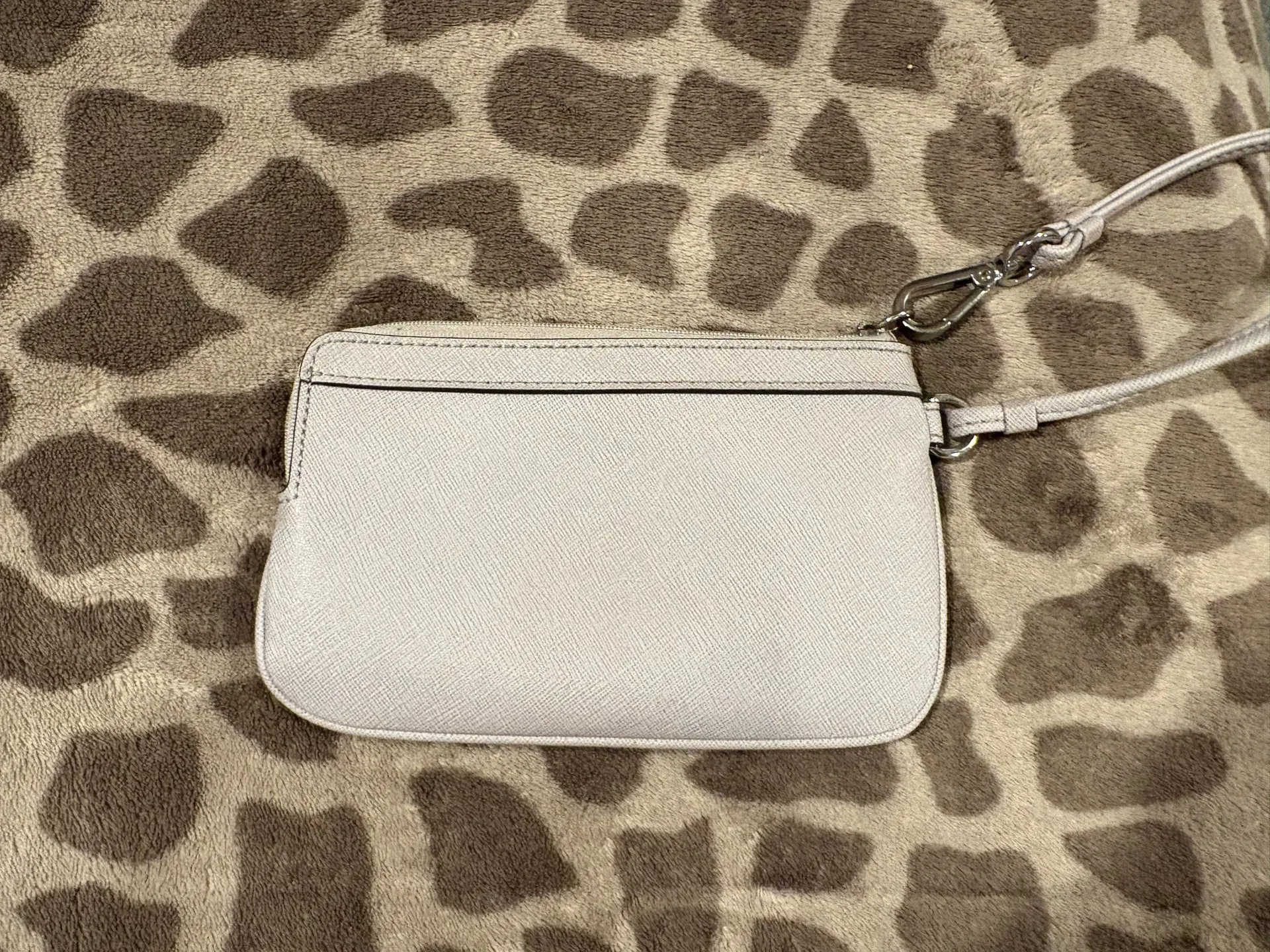 Calvin Klein light purple wristlet  - Image 3