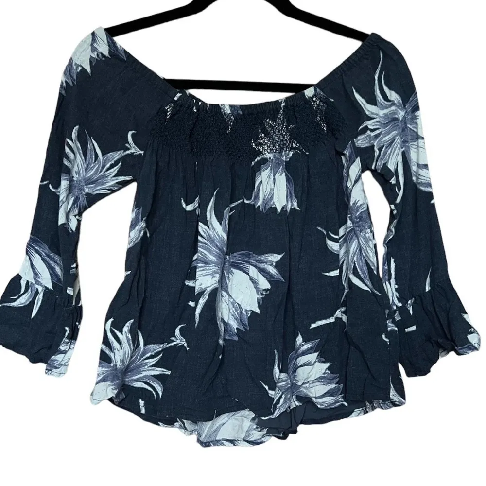 Roxy navy floral over the shoulder top - Image 2