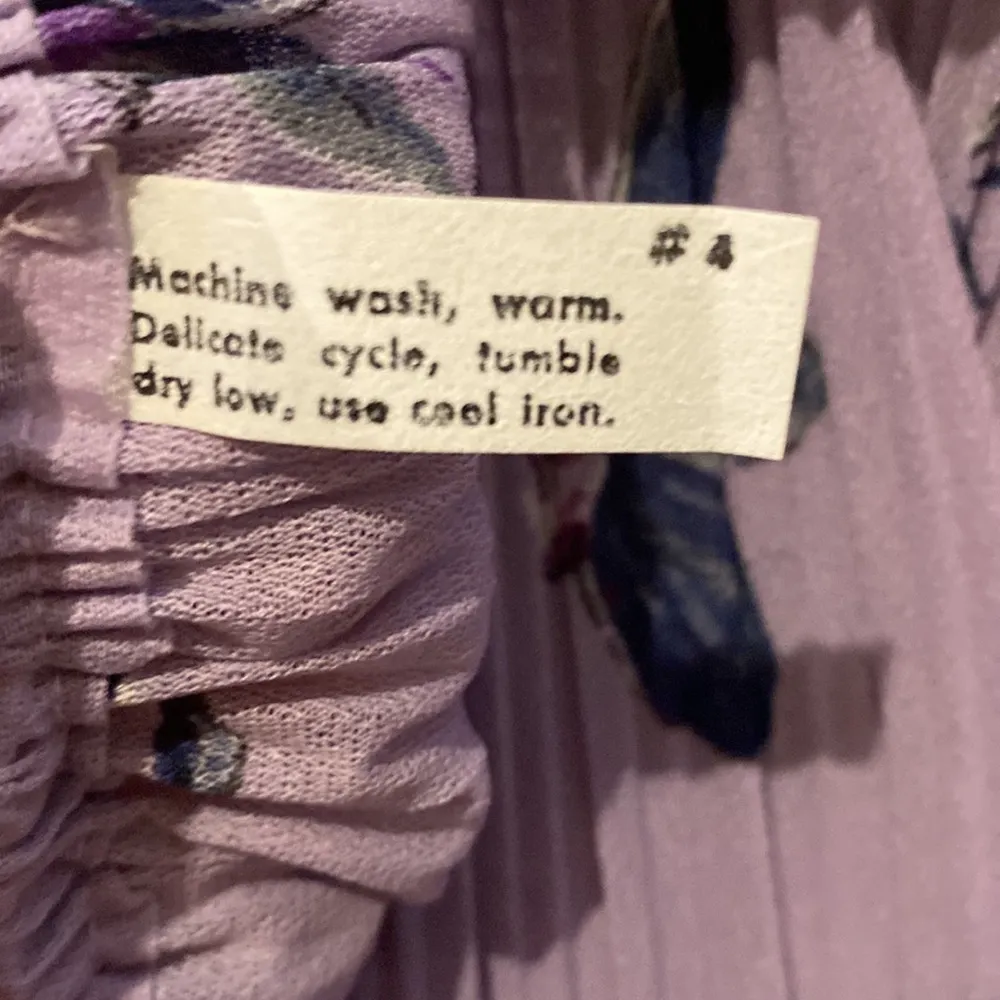 Plaza Square Vintage 2 Piece Skirt Set Purple Floral Pleated Ruffles EUC L/XL - Image 9