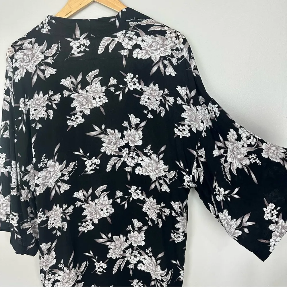 Spiritual Gangster Maya Black Floral Kimono Self Tie EUC One Size Fits Most - Image 12