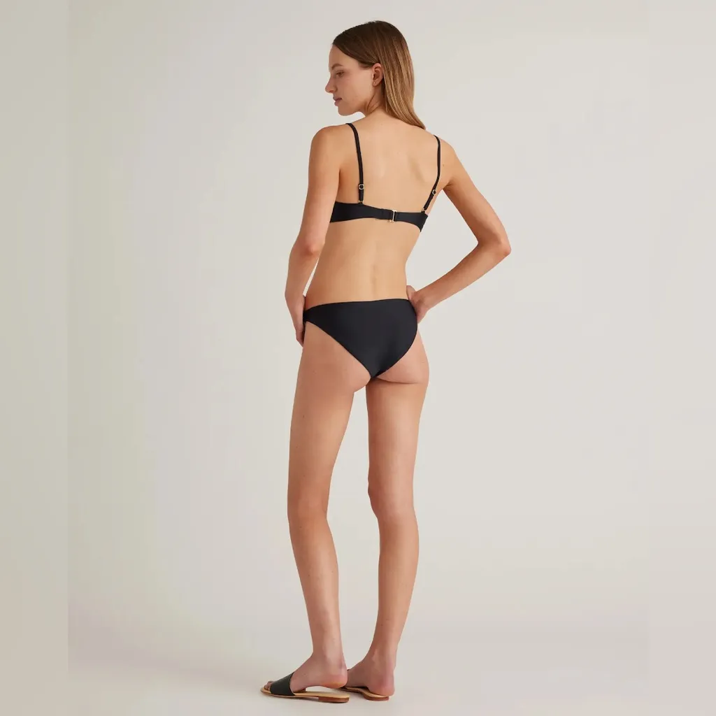 NWT Quince Black Italian v-neck bikini top Sz S - Image 2